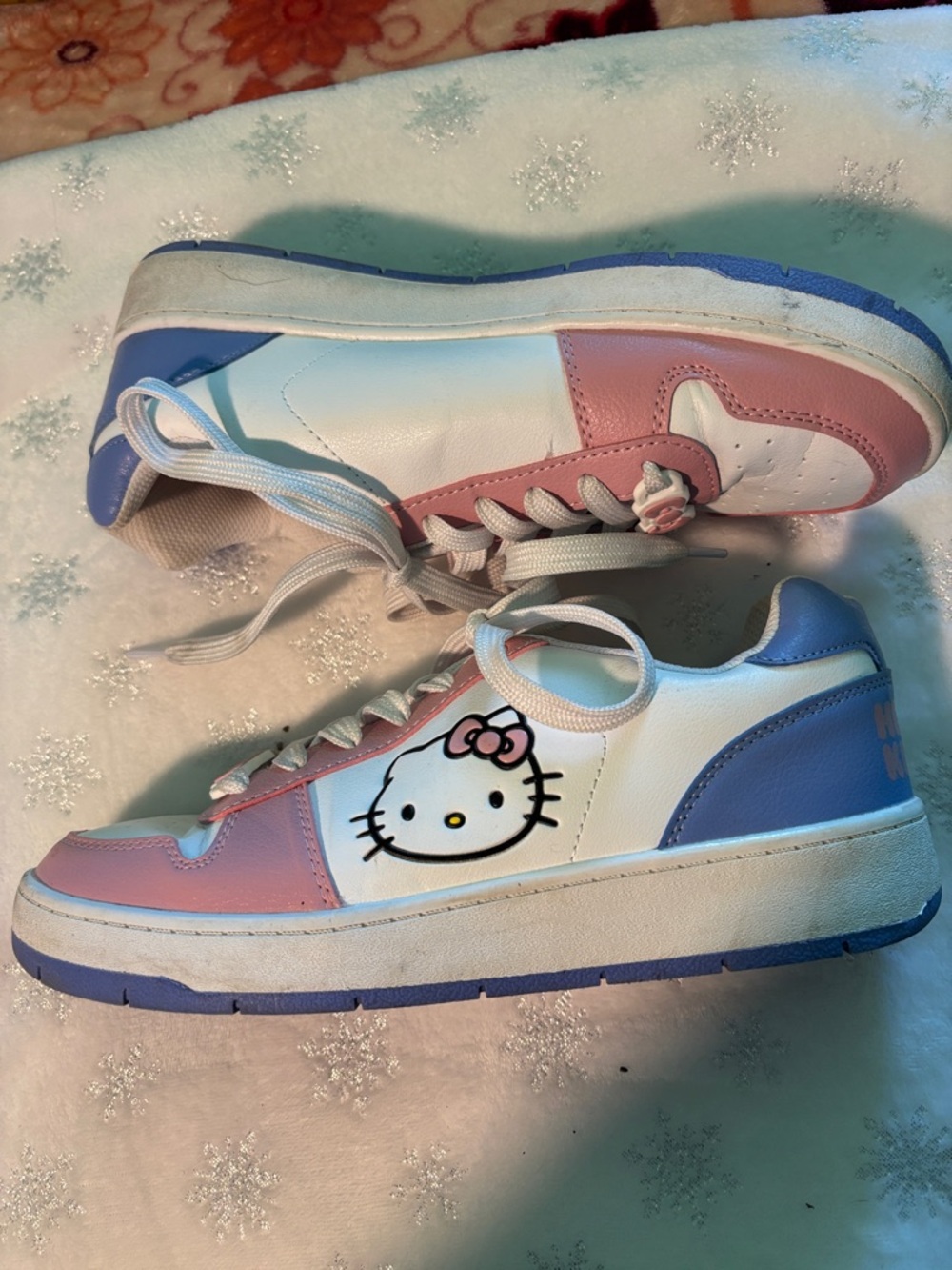 Hello Kitty White and Pink Low-Top Sneakers